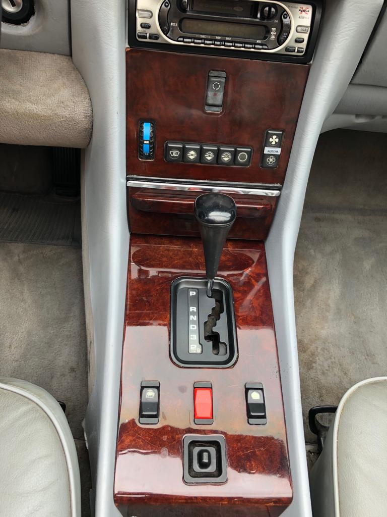 MB 560 SL